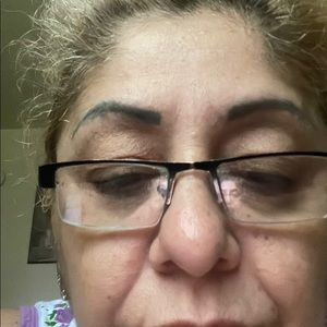 Meet your Posher, Isa